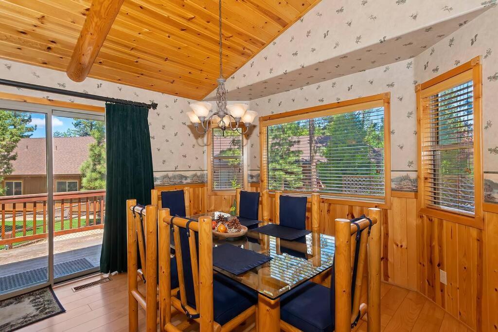 Teakwood - 3-Br Spa, Fire Pit, Quiet, Ac, Centrally Located Villa Big Bear Lake Ngoại thất bức ảnh