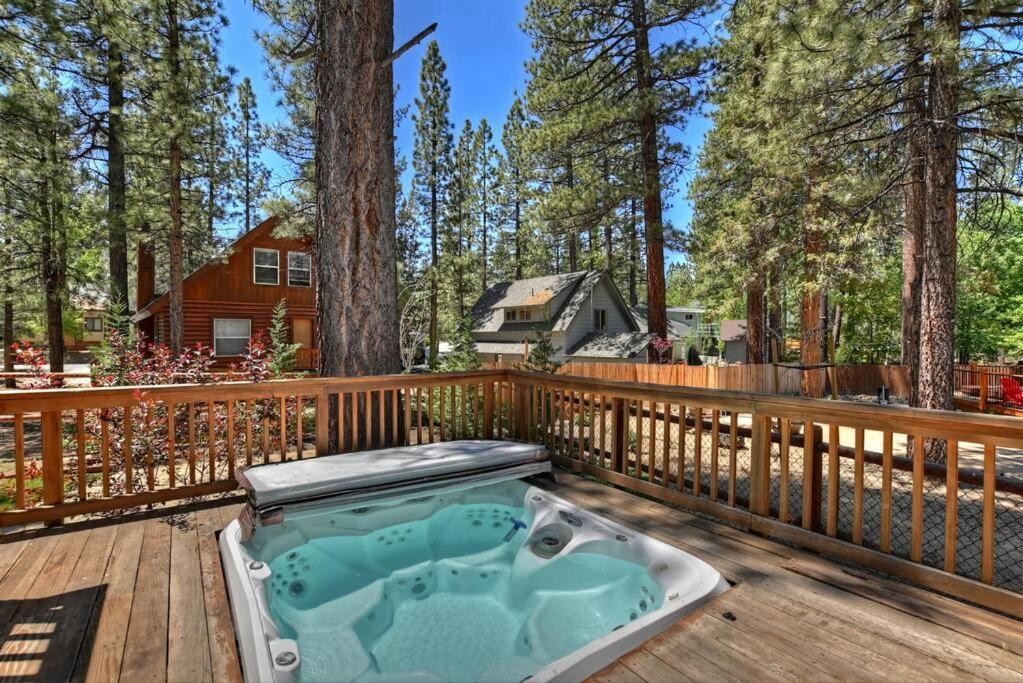 Teakwood - 3-Br Spa, Fire Pit, Quiet, Ac, Centrally Located Villa Big Bear Lake Ngoại thất bức ảnh